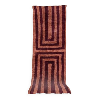 Authenticité et Raffinement – Tapis Berbère fait a la main 200x60cm