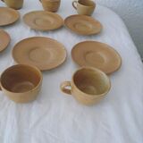 8 Cups and under cups Sandstone village CNP France