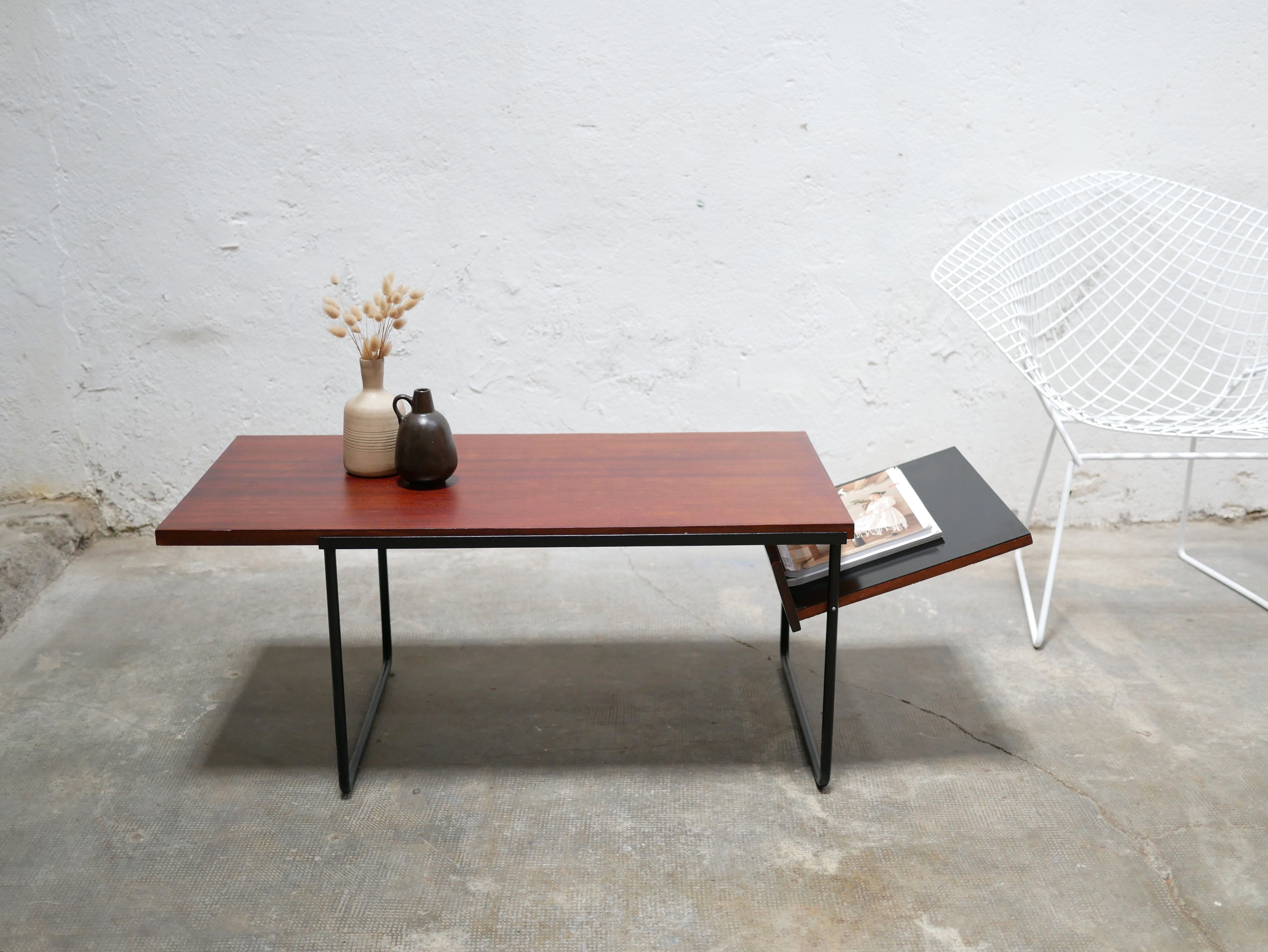 Modernist coffee table in wood and metal