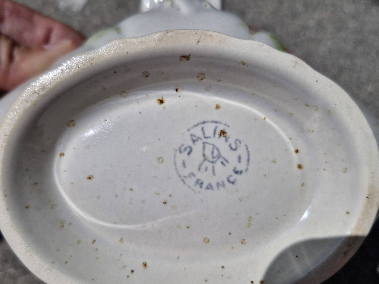 Sauceboat Salins France iron land