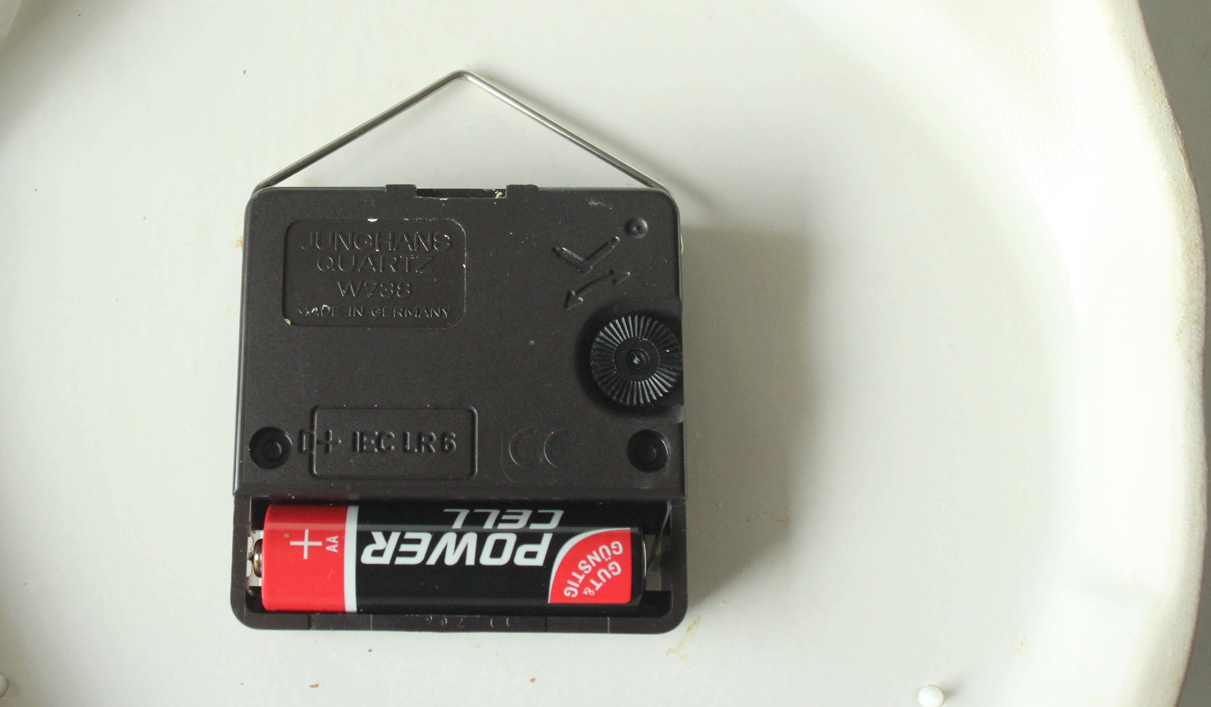 Ceramic kitchen clock with Junghans Quartz Movement, vintage from the 80s