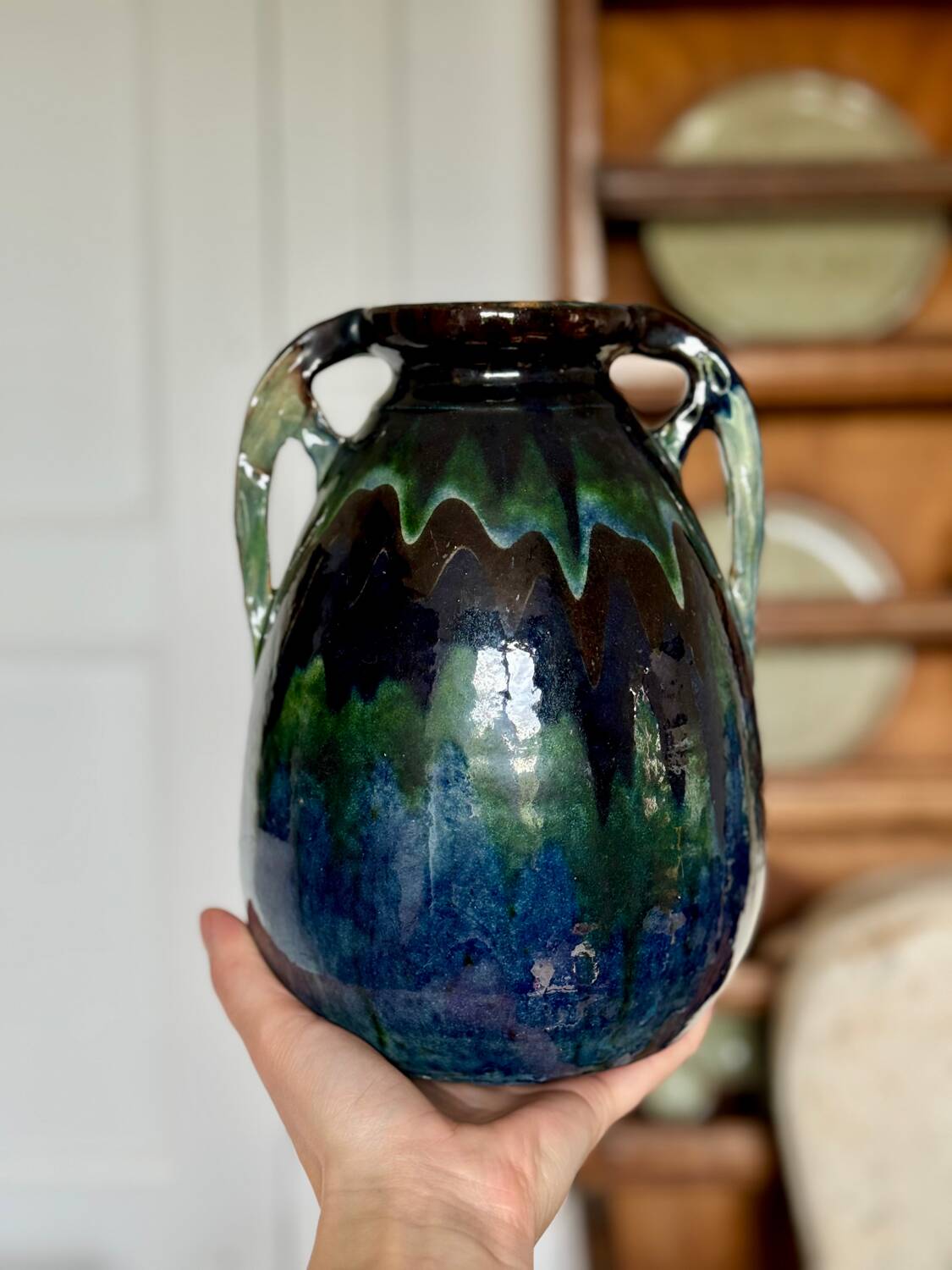 Handmade vase in mixed earth