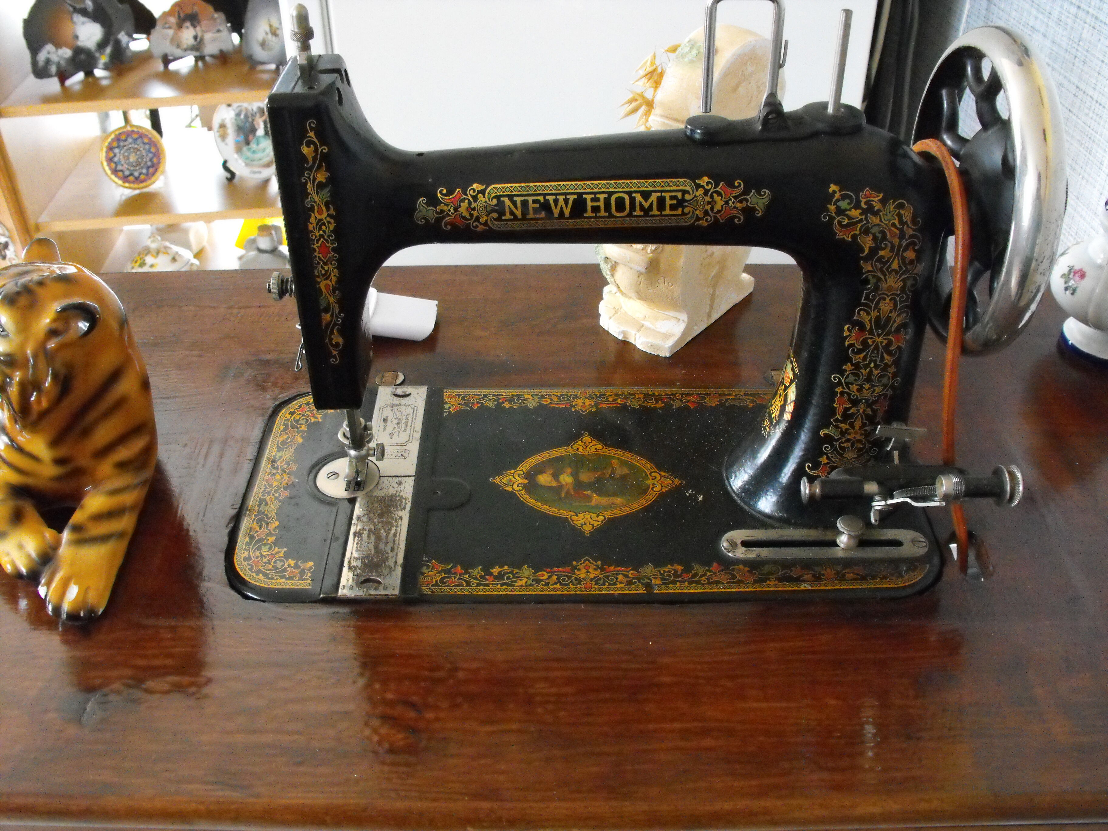 Authentique Machine A Coudre New Home Selency