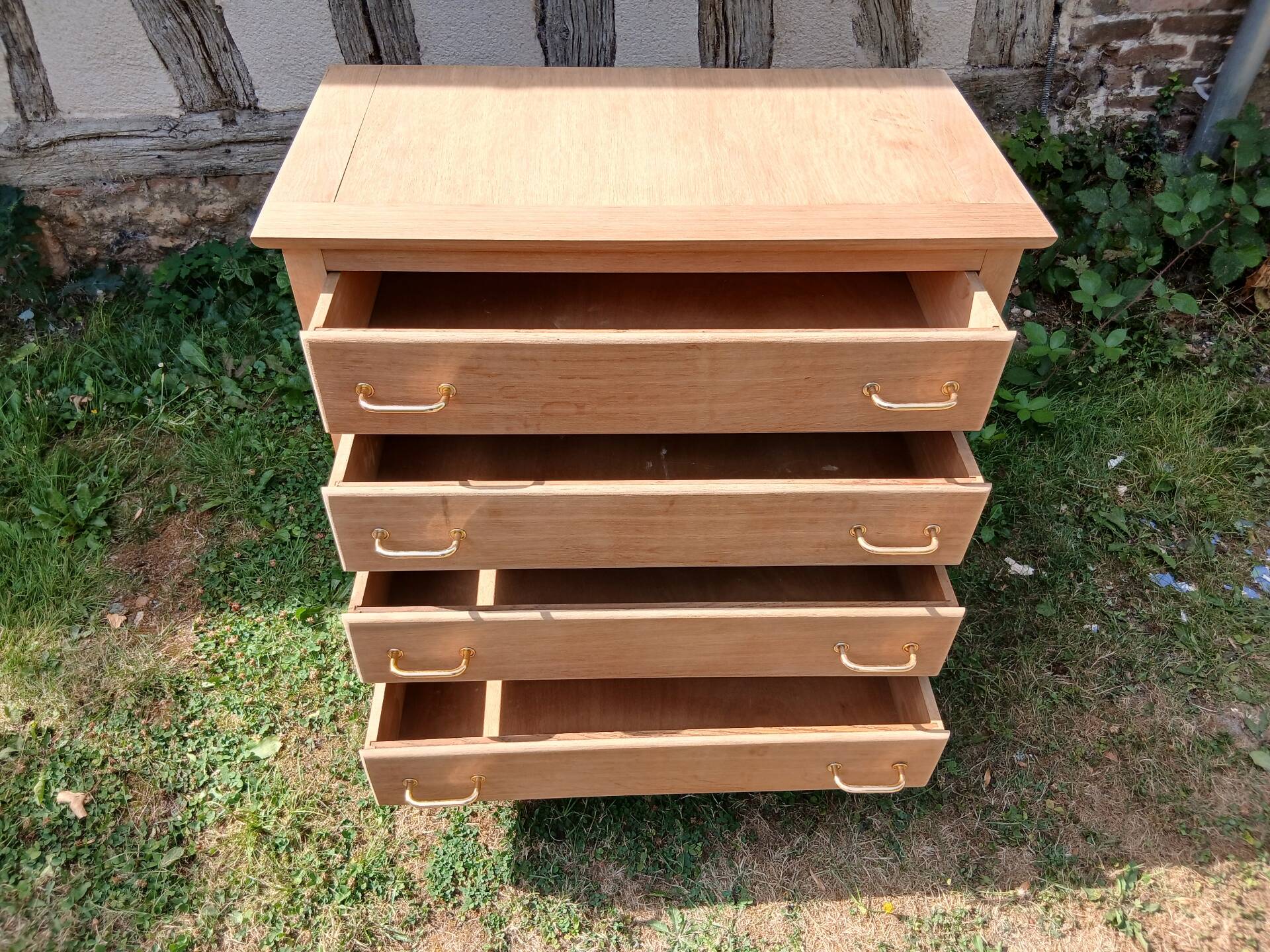 Commode 4 tiroirs pieds compas chêne bois brut