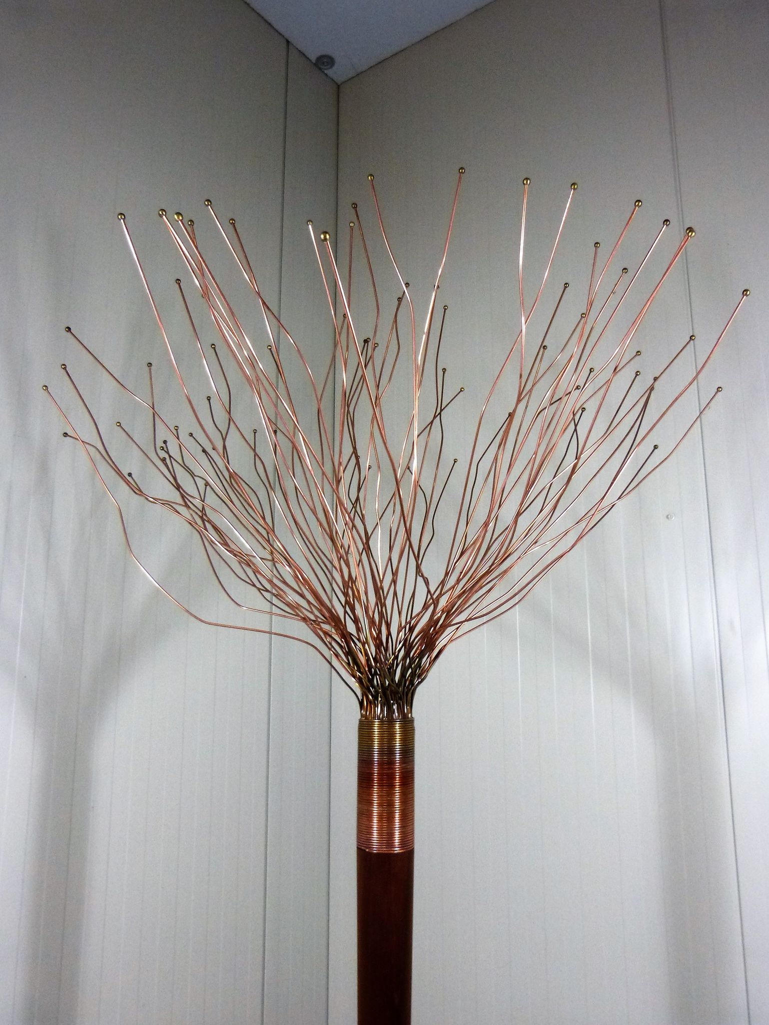 Floor Lamp by Paolo Donatello for Disegnoluce Italy, Copper & Mahogany