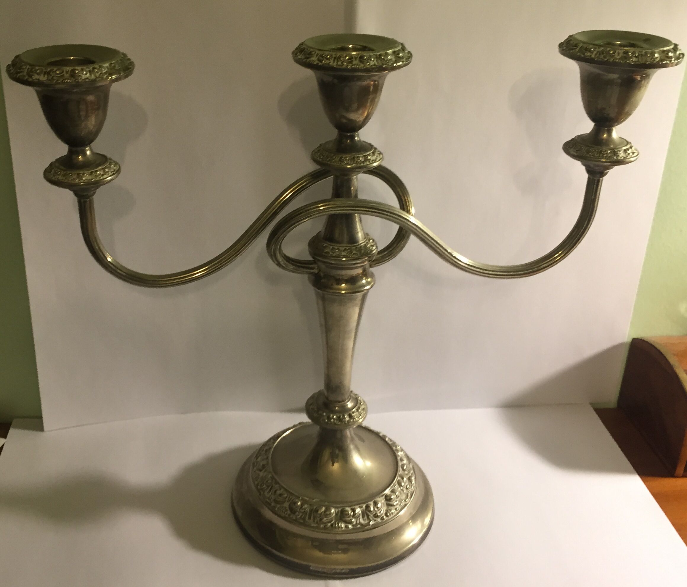 Lot de 2 chandeliers trois branches