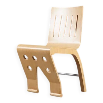 Chaise postmoderne en contreplaqué