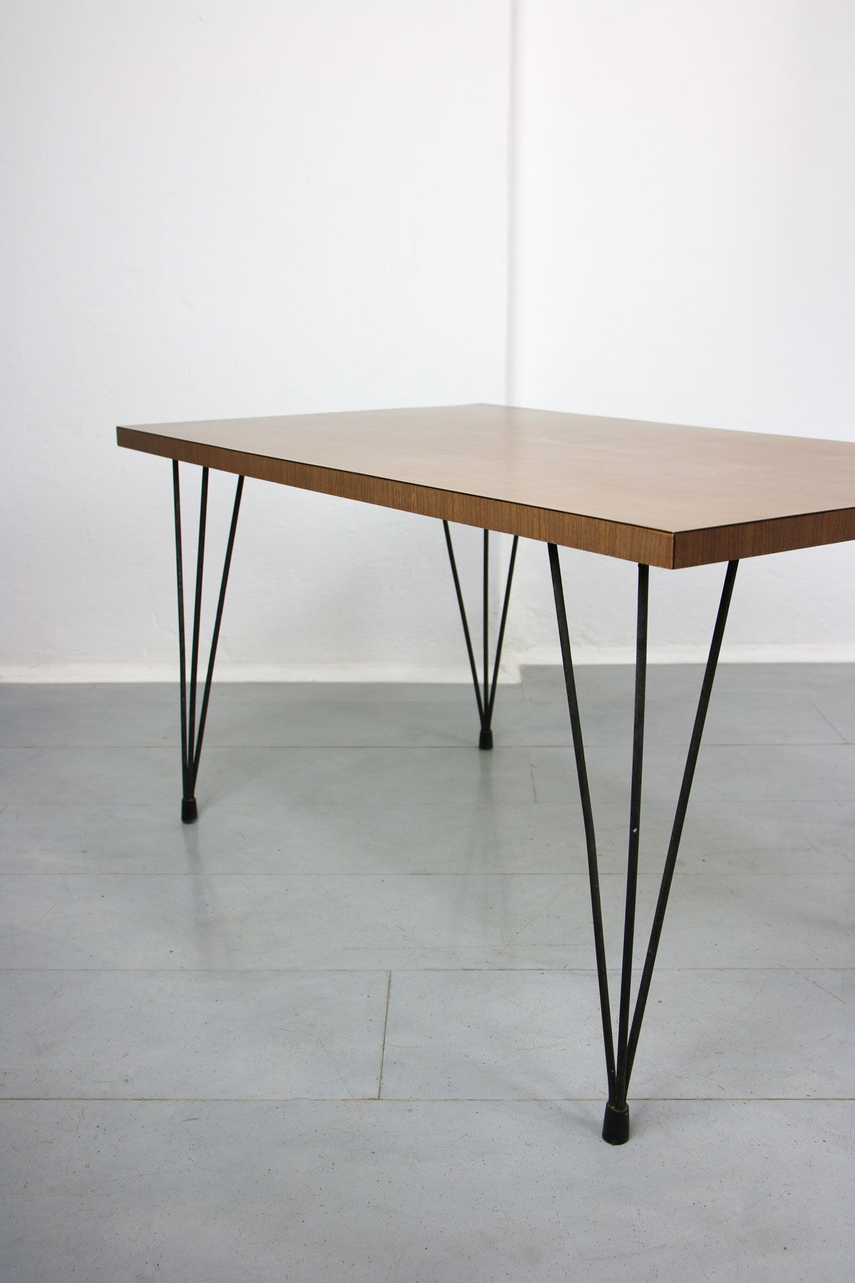 Mid-century Minimalist Coffee Table