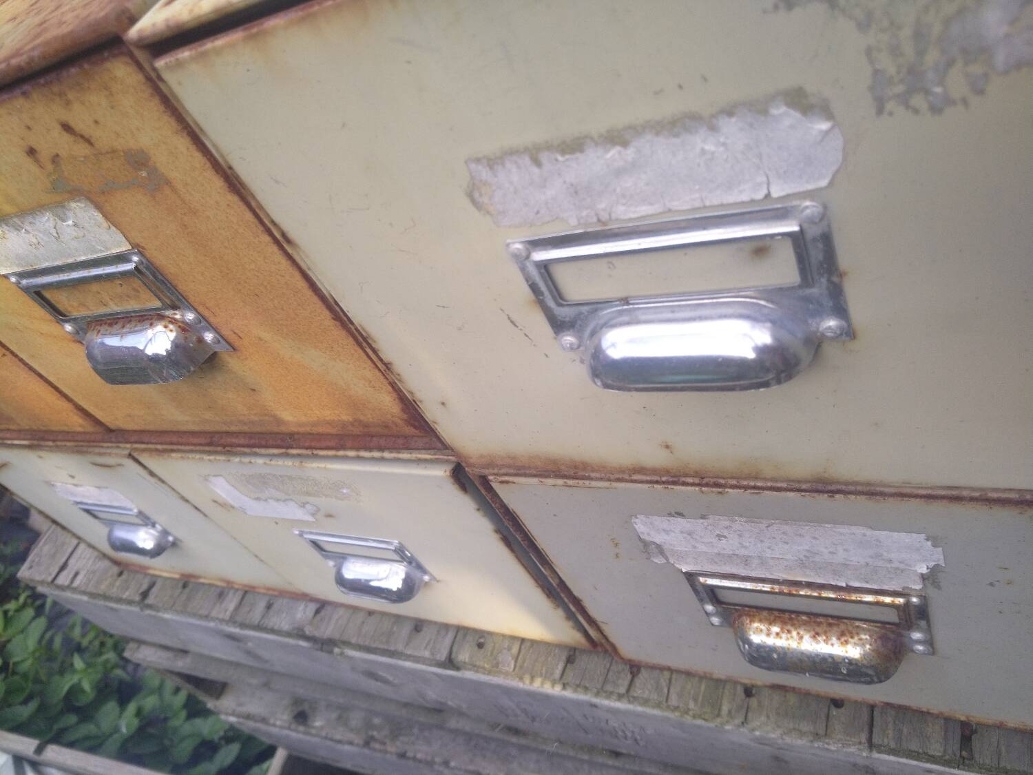 Paire de tiroirs en métal - Ensemble de 4