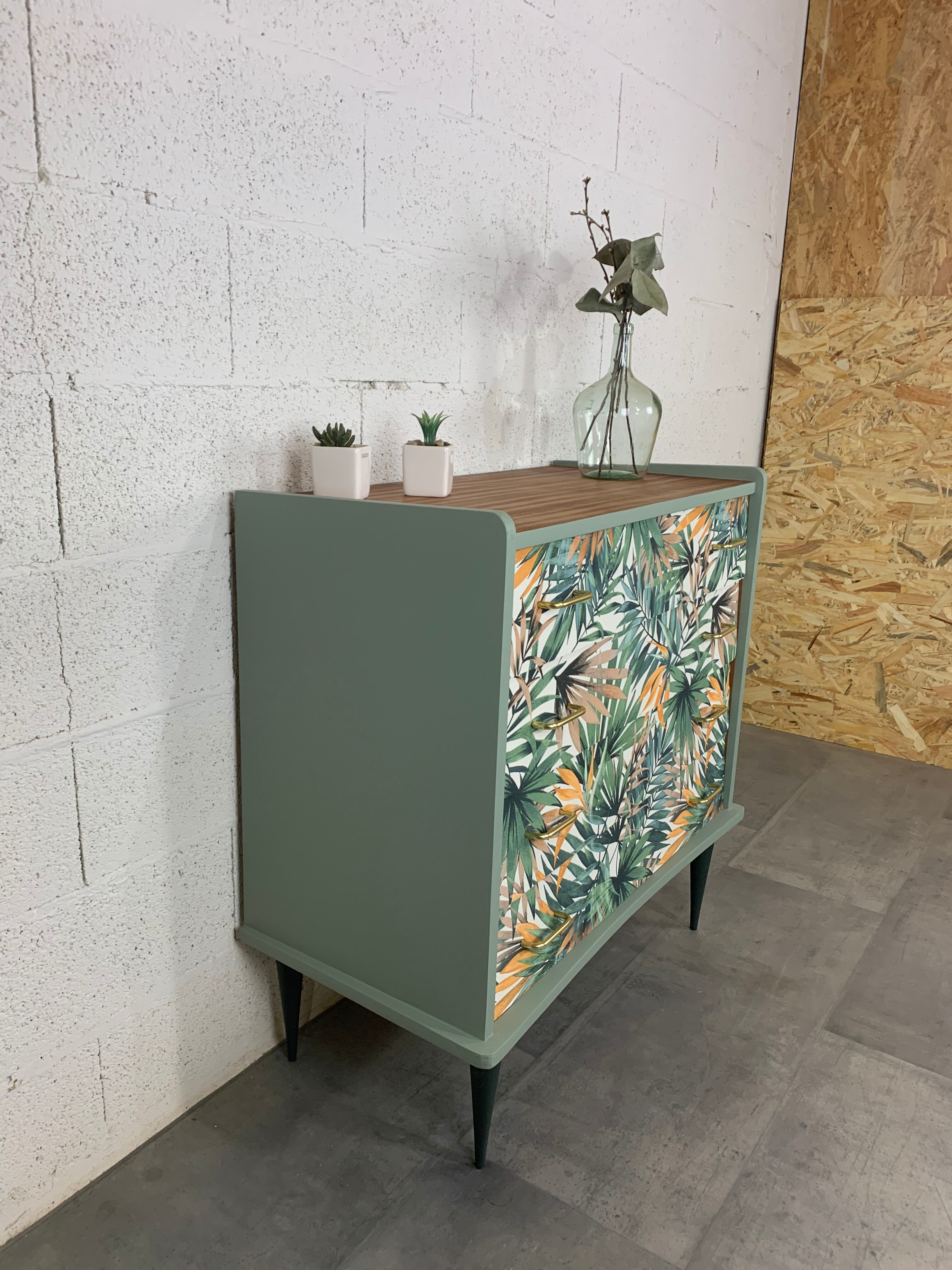 Commode vintage