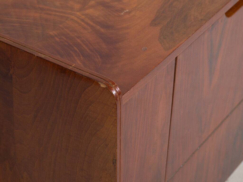 Mid-century buffet in walnut veneer with tapered legs – Czechoslovakia, circa 1960