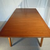 Scandinavian extendable rectangular table in blond teak