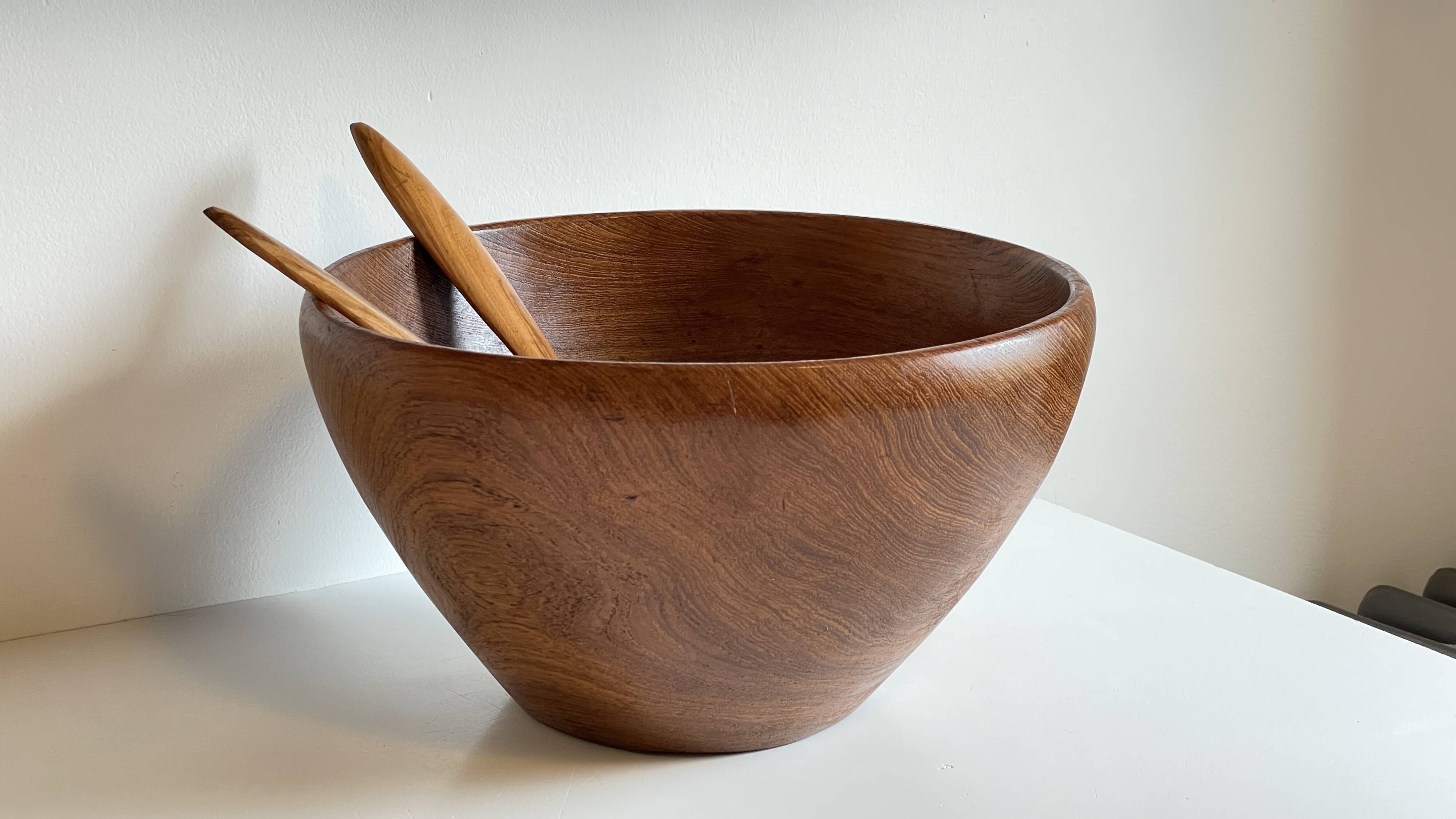 XL Scandinavian Vintage Salad Bowl