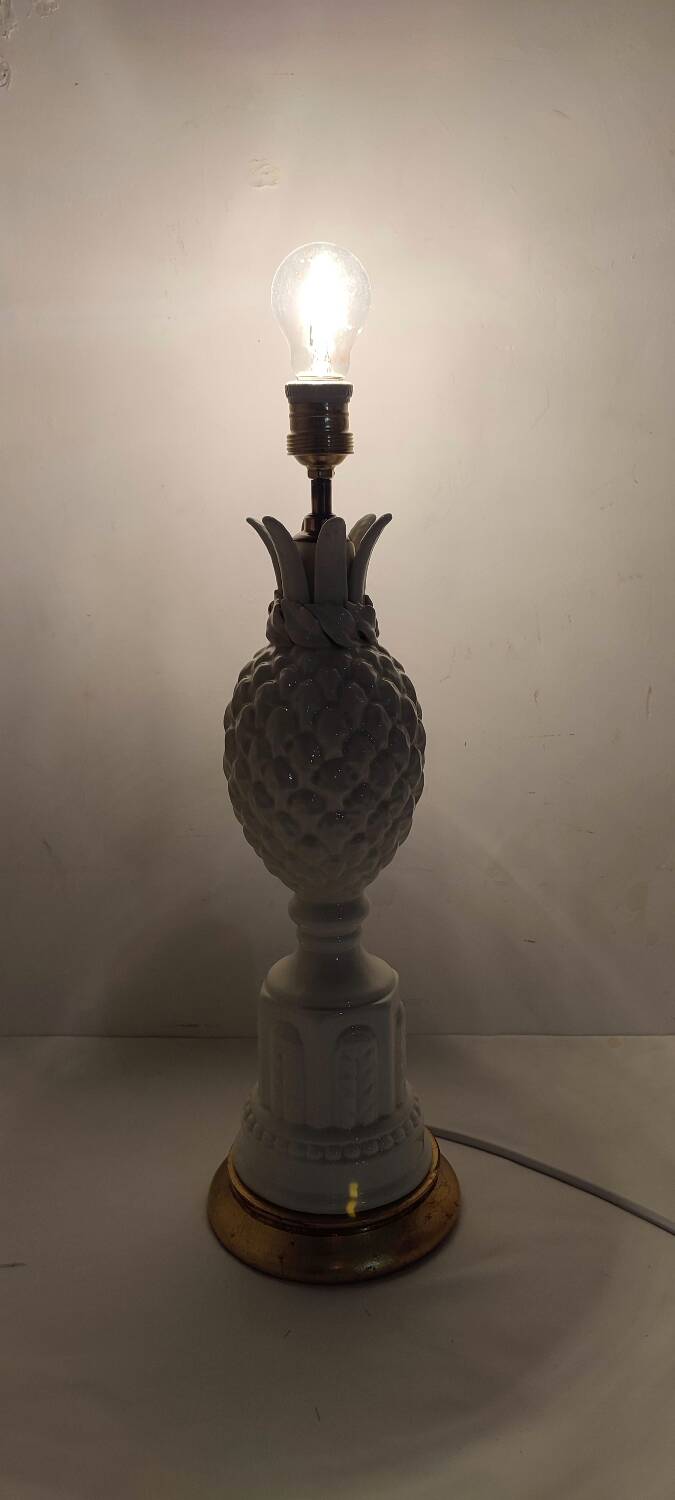 Lámpara de mesa de cerámica de Manises. España, 1960s.