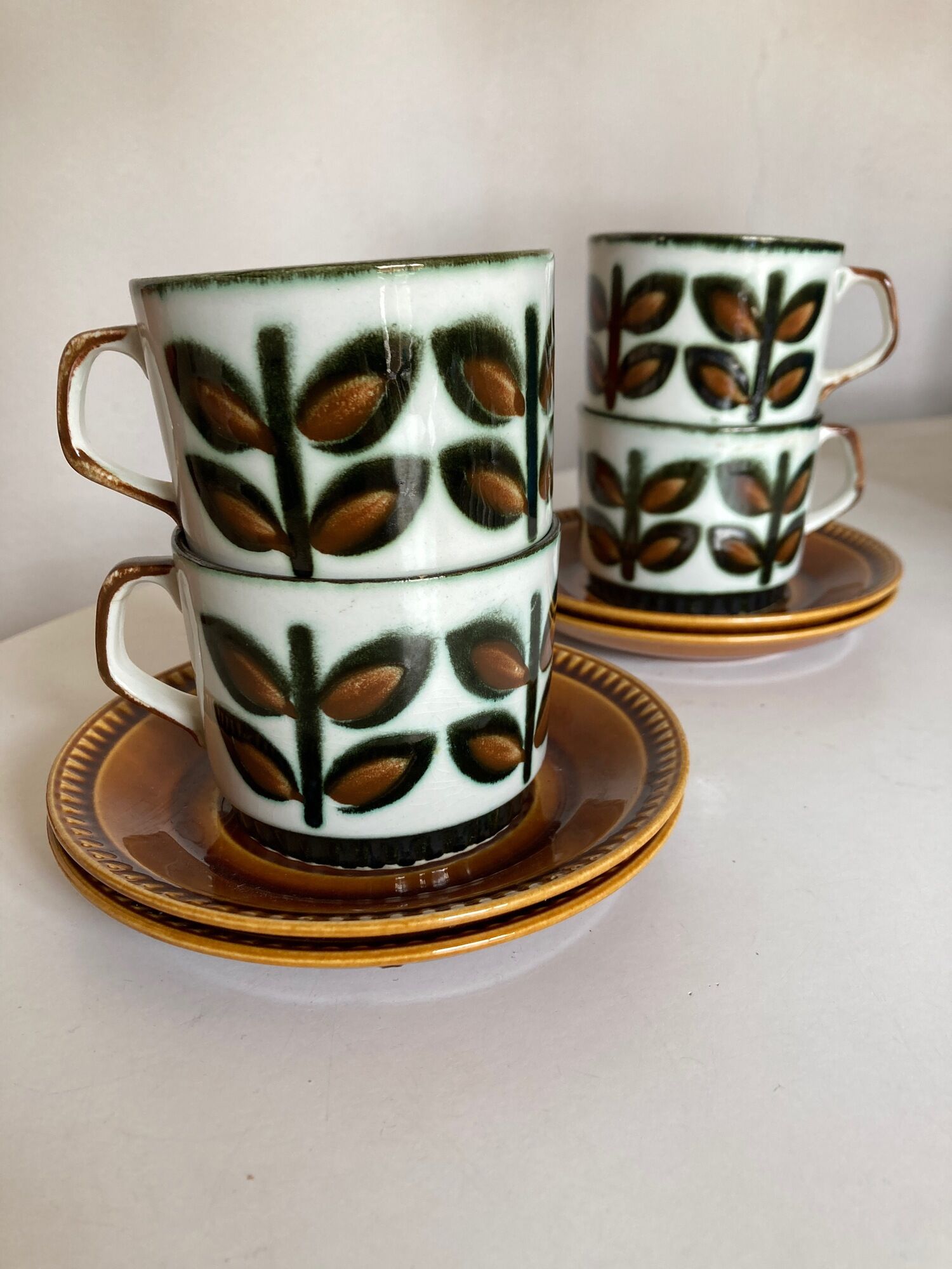 Set of 4 cups of rambouillet 1960 lunches from Boch Belgium