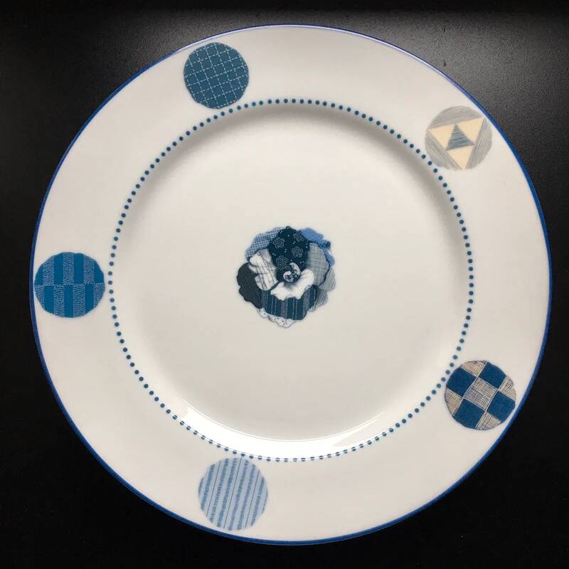 A 26.5 cm Taitu Milano Vintage Dinner Plate