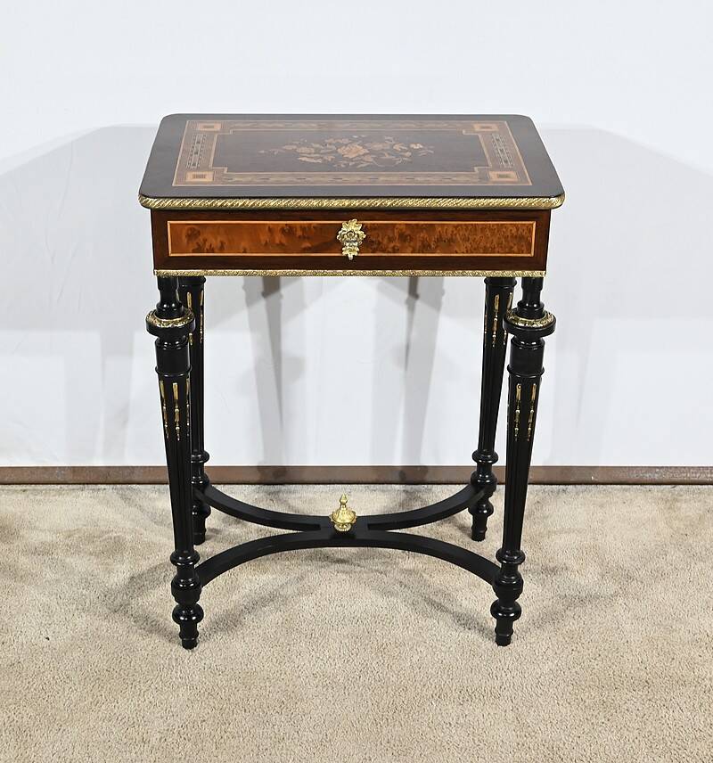 Small Living Room Table in Rosewood and Amboyna Burl, Louis XVI style, Napoleon III period – Mili