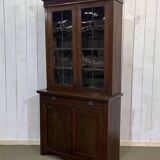 Early 20th century English two-section mahogany bookcase