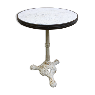 Old marble round bistro table