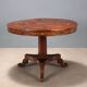 Table ancienne Charles X en acajou marqueté, Italie, XIXe siècle