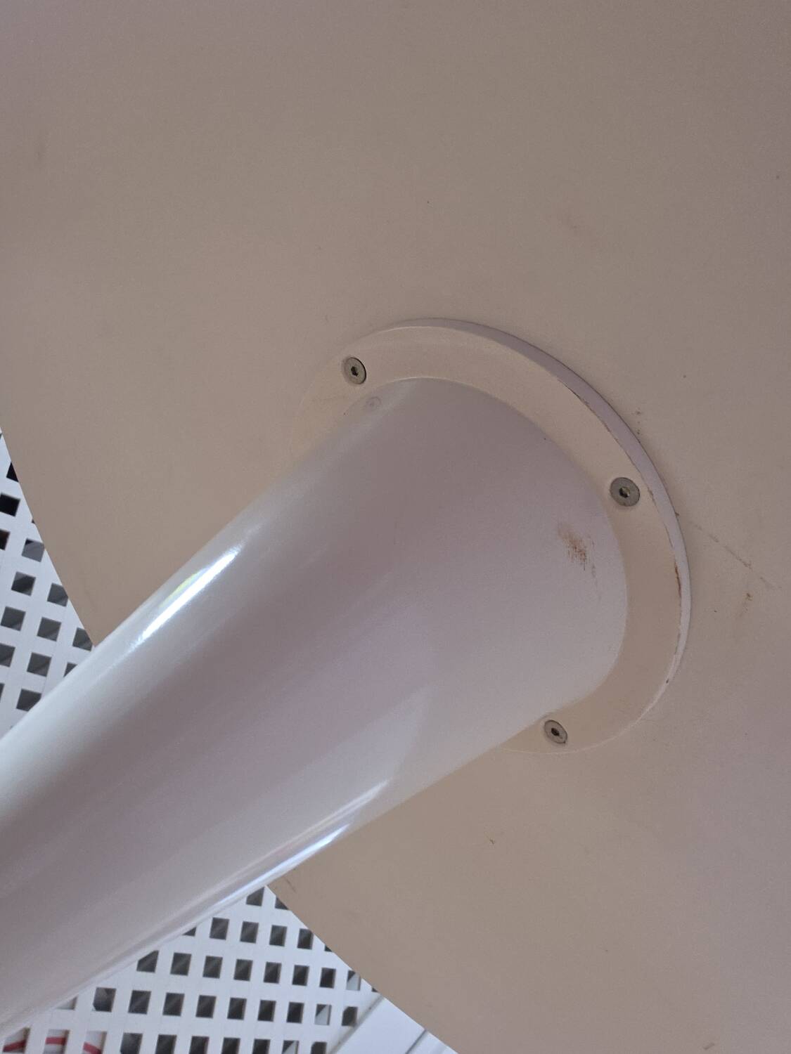 Cone coffee table Vitra