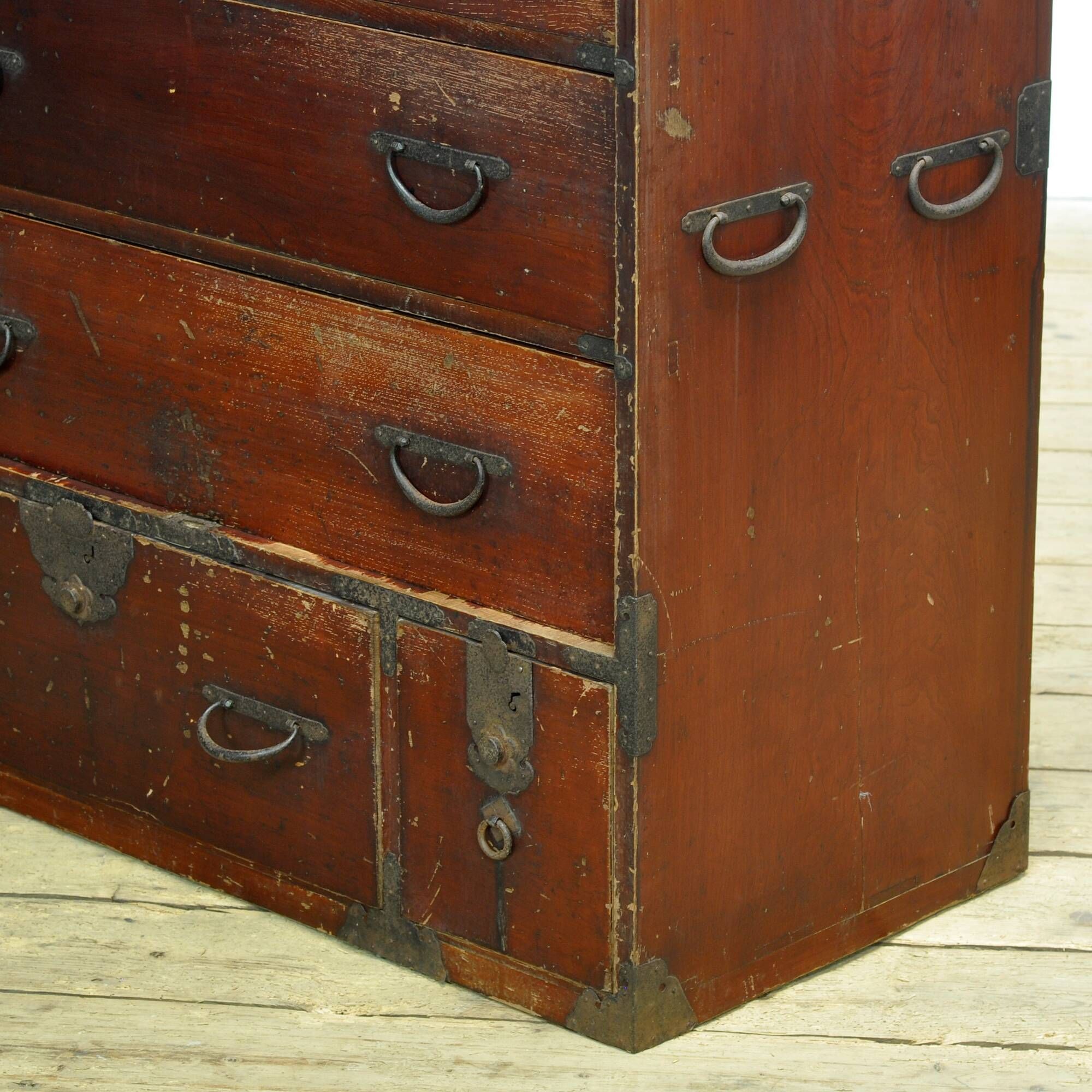 Japanese Tansu chest of drawers, circa 1870