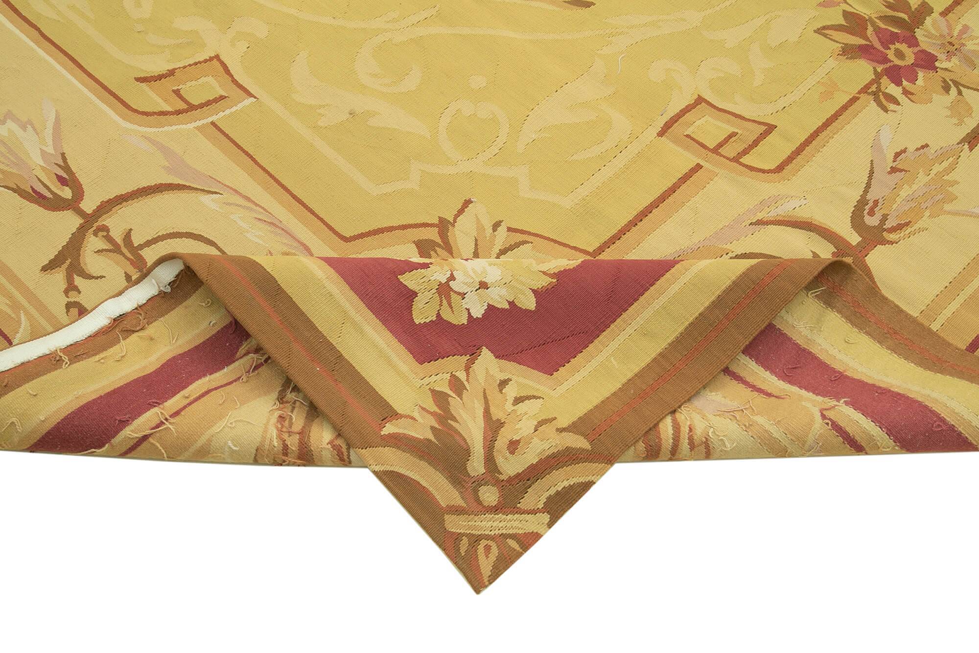 Handmade European Vintage Aubusson Kilim 271 cm x 362 cm