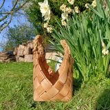 Retro wicker basket