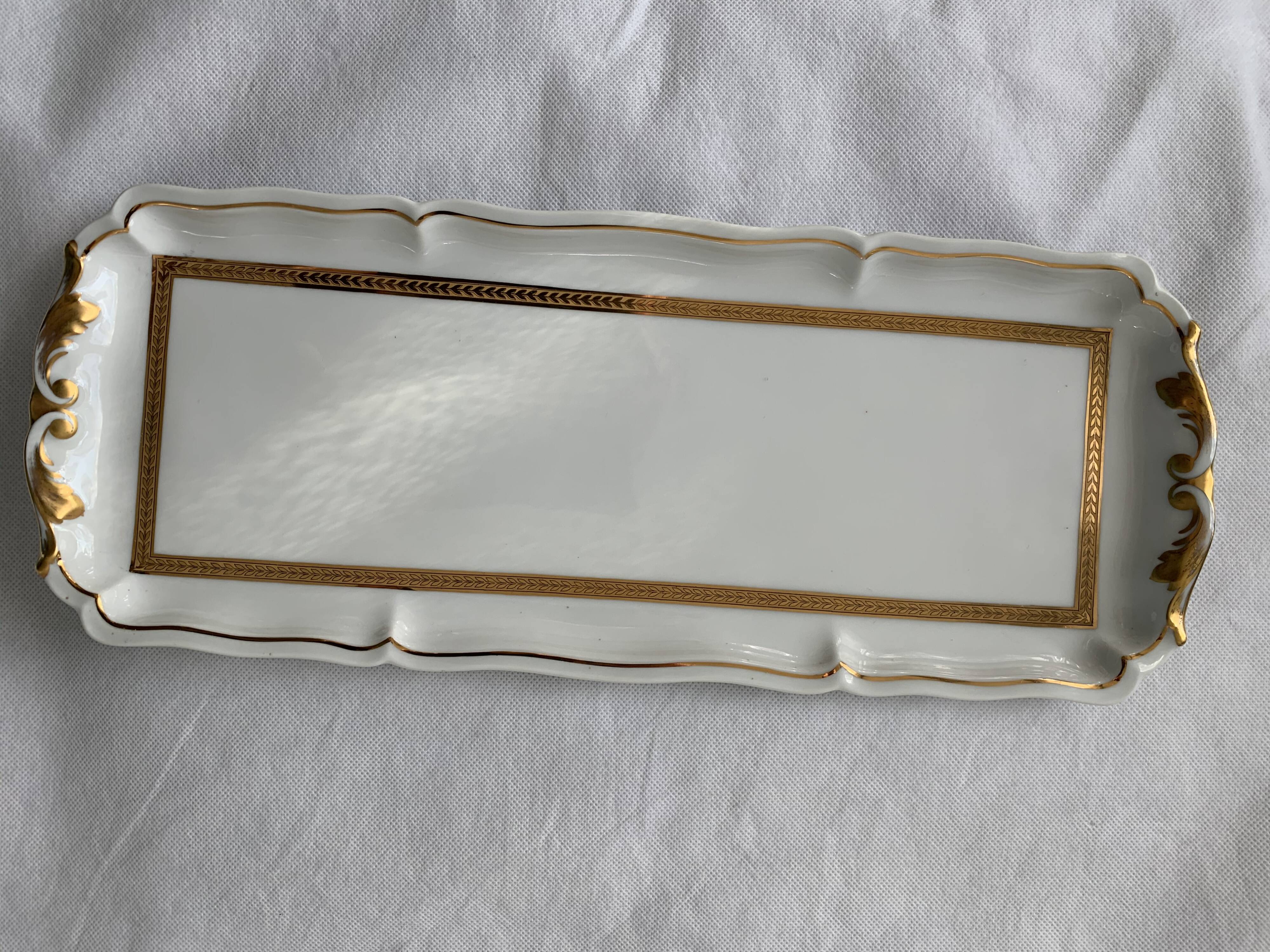 Ancient Royal Factory of Limoges Gold Porcelain Cake