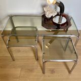 Table basse et tables d’appoint, chrome et verre fumé