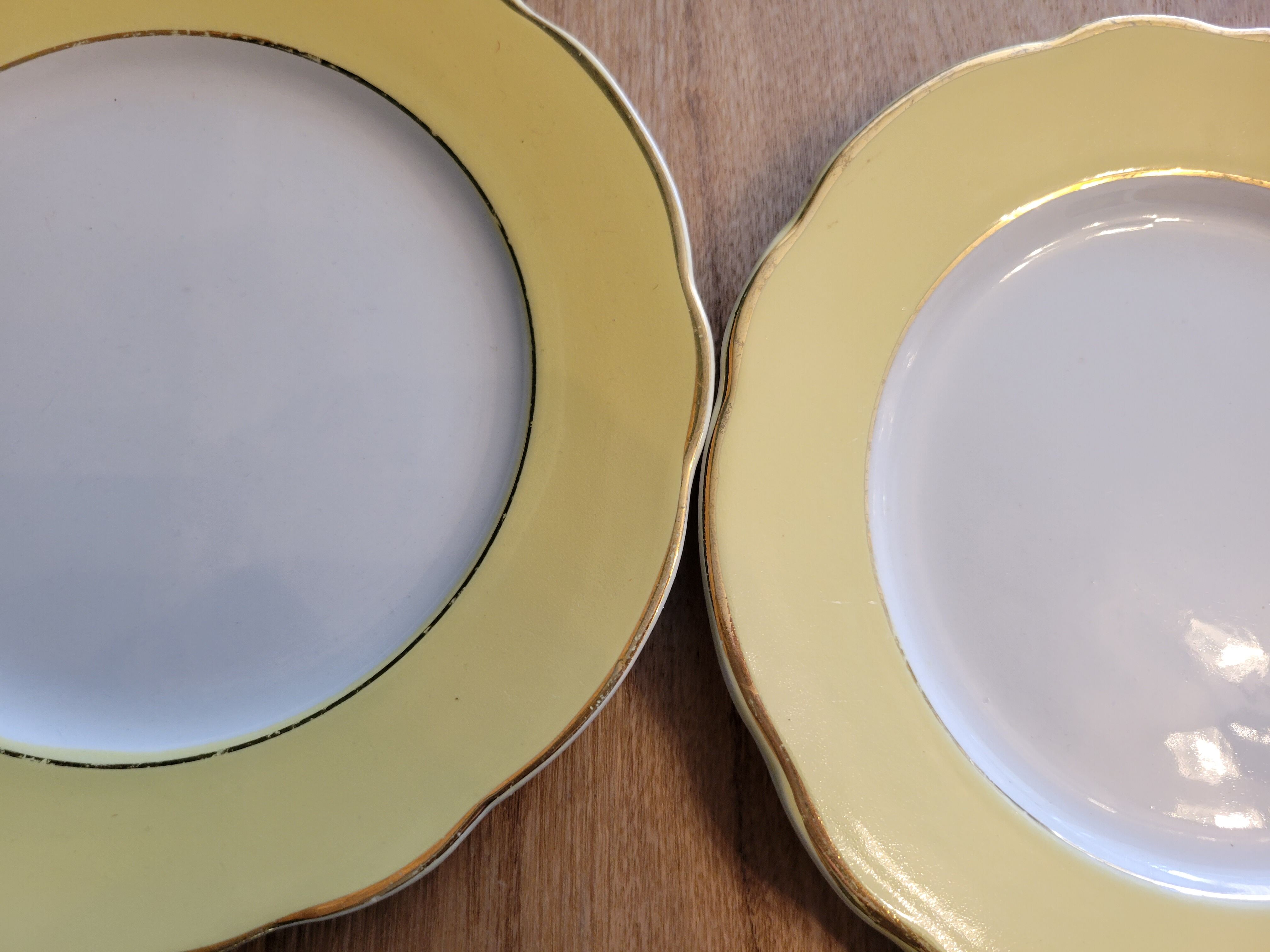 6 flat plates Lunéville Daffodil yellow and golden vintage