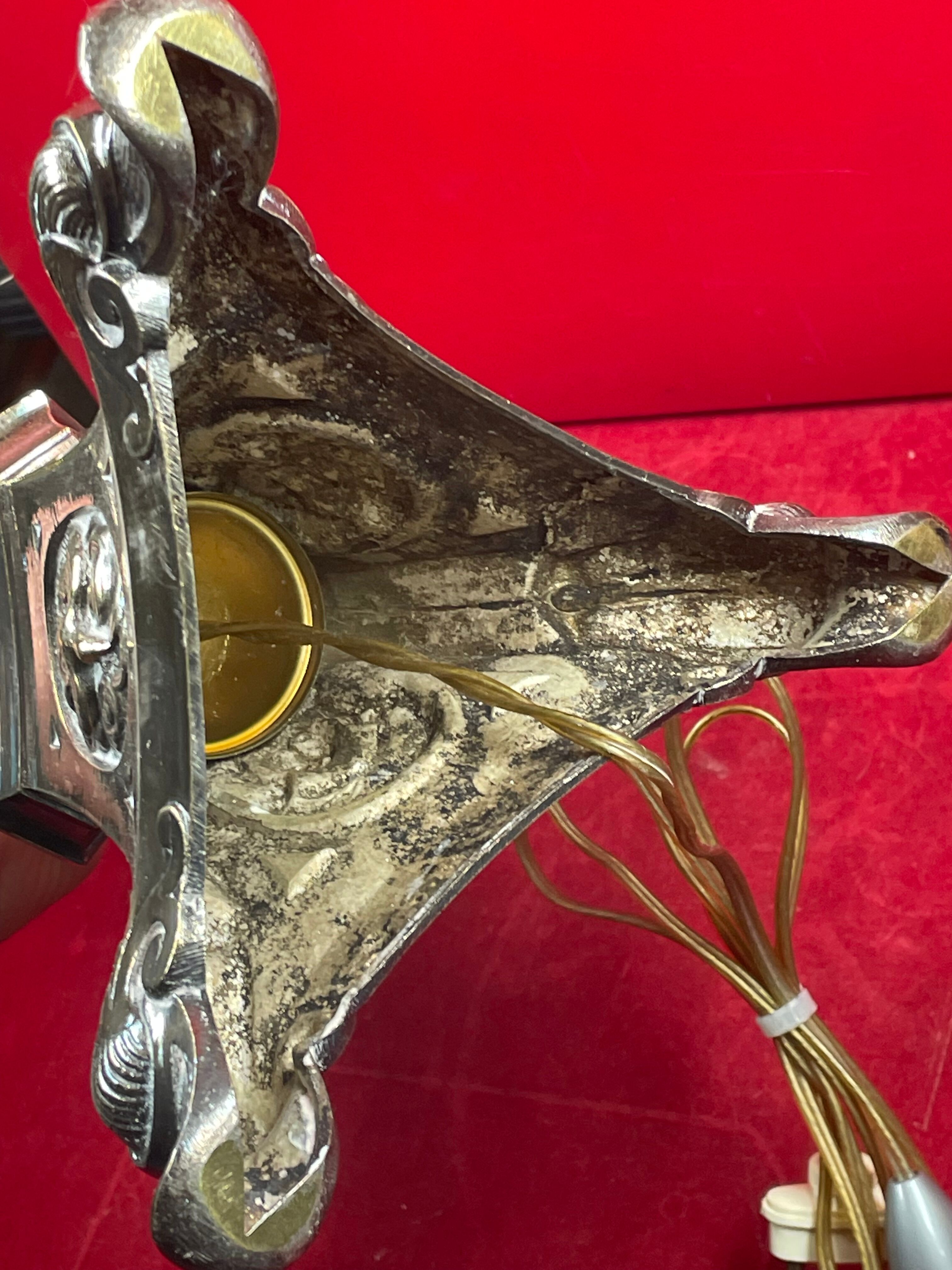Lamp foot column regulates silver tripod foot