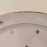 Moulin des loups serving dish