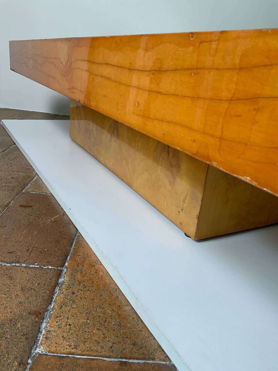 Coffee table 70