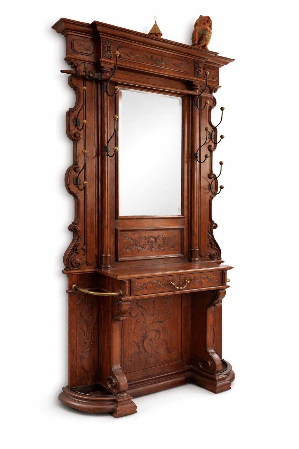 Cloakroom / umbrella stand