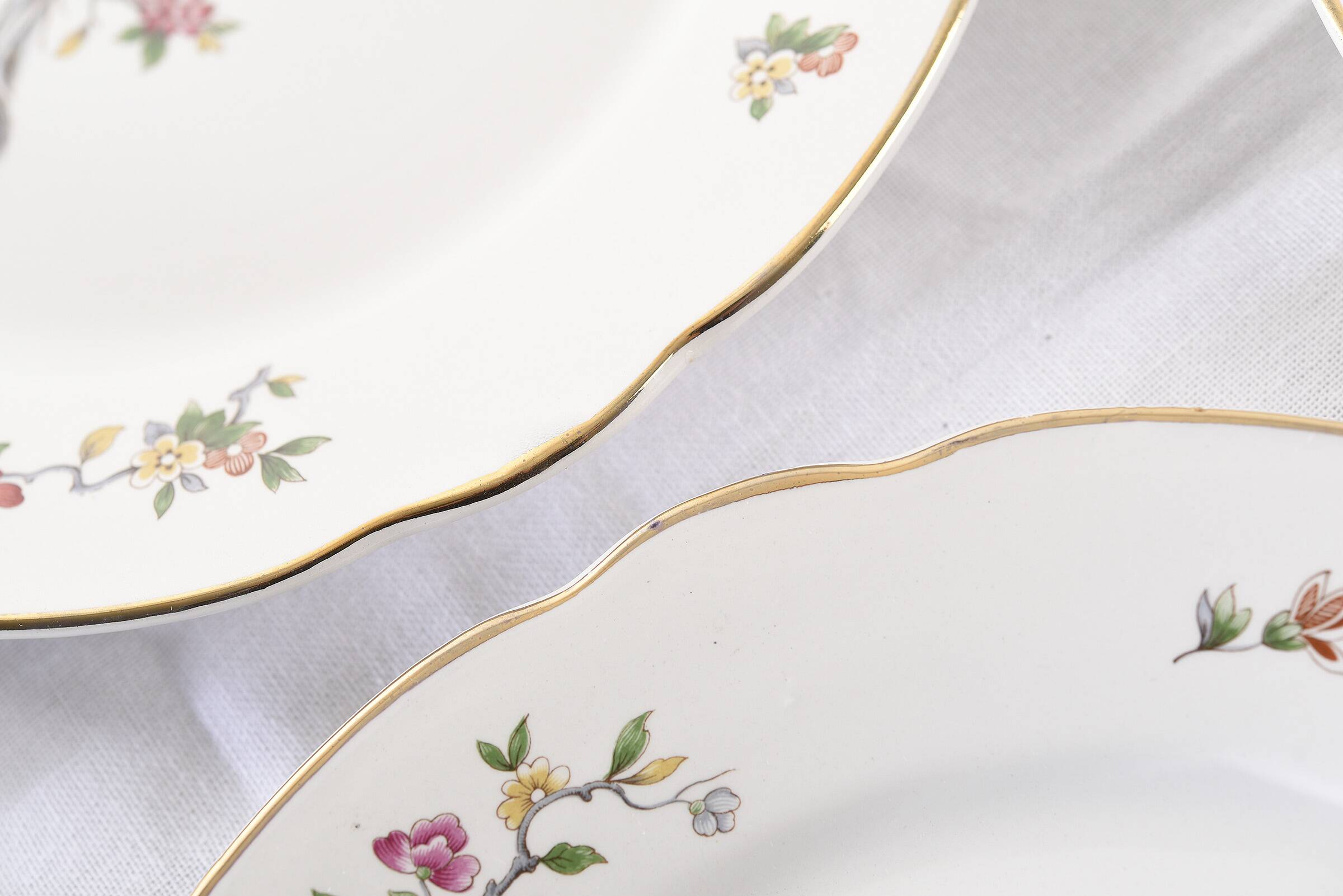 Set of 6 flat plates, Condé de Digoin Sarreguemines model.