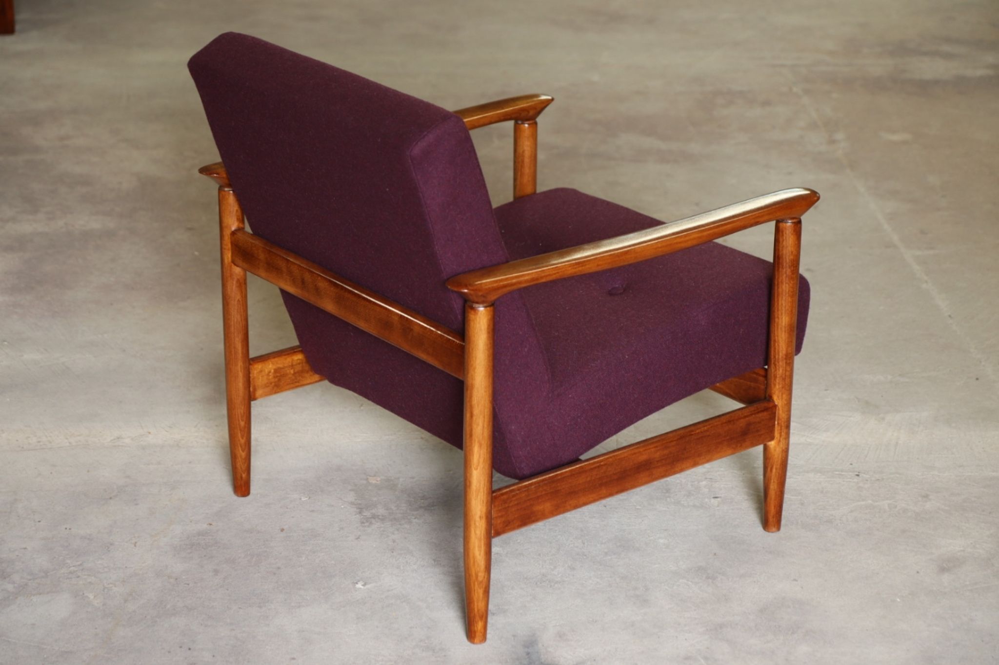 Oryginał wood armchair design by E. Homa 142 aubergine wool vintage chair modern