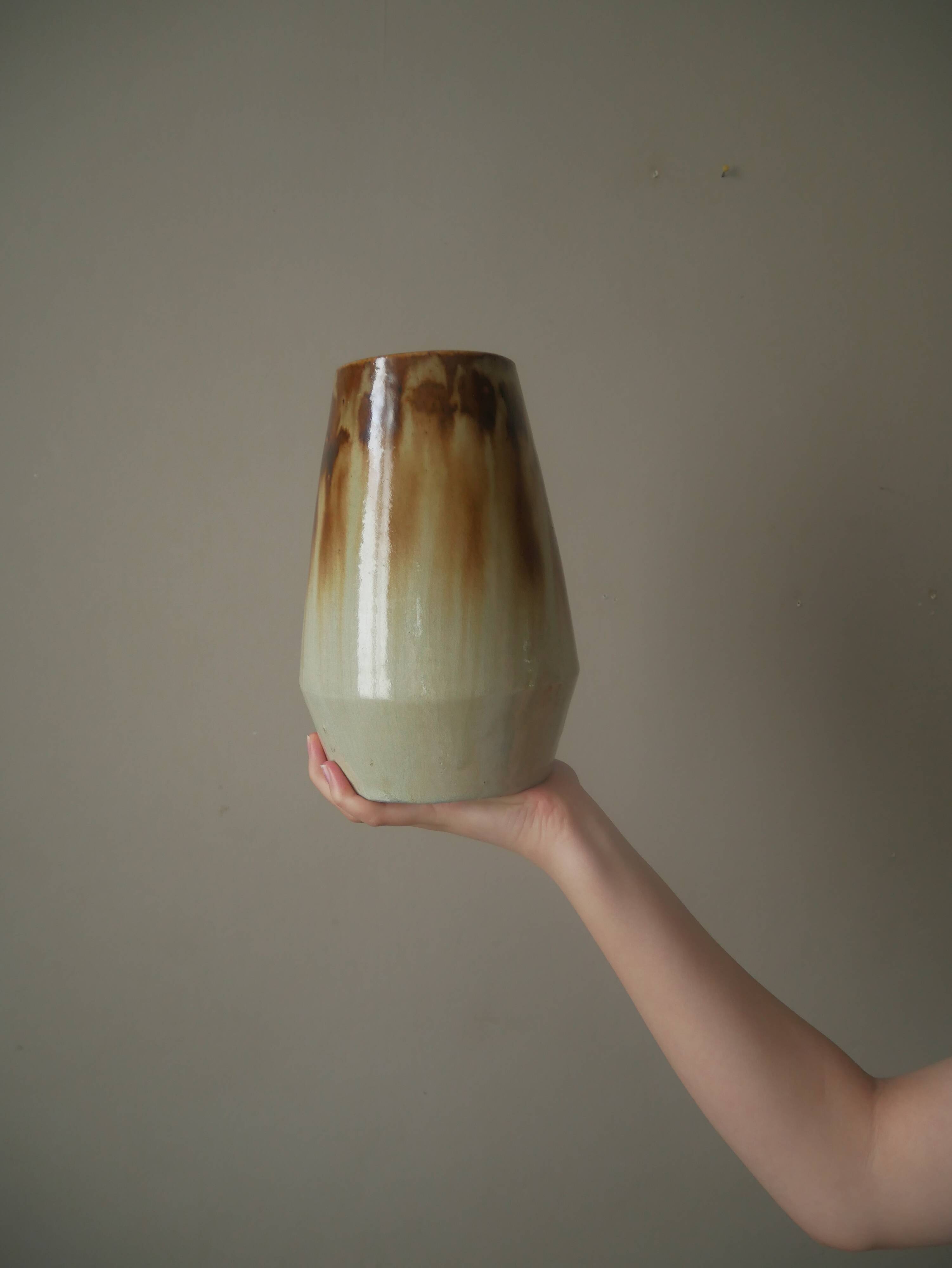 Ceramic vase signature Joseph Talbot La Borne artisanal manufacturing 50s handmade pottery