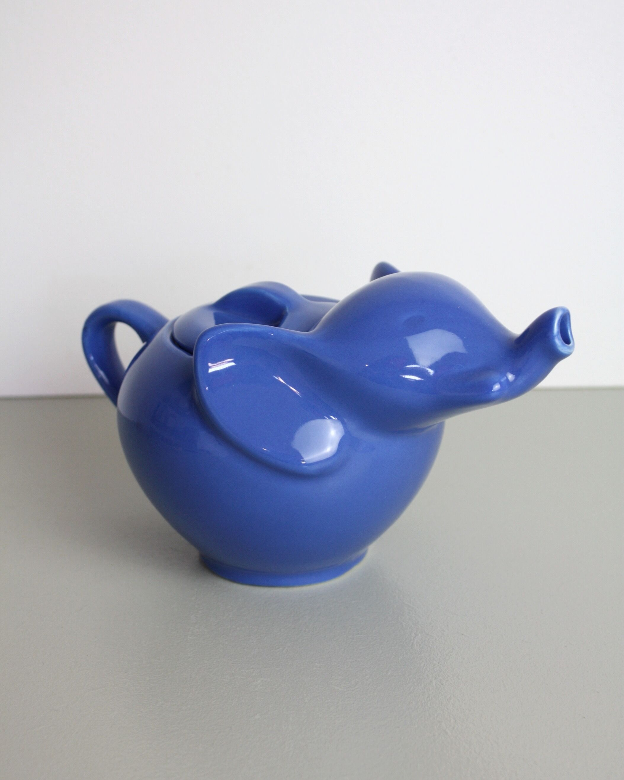 Lipton Blue Elephant Ceramic Teapot