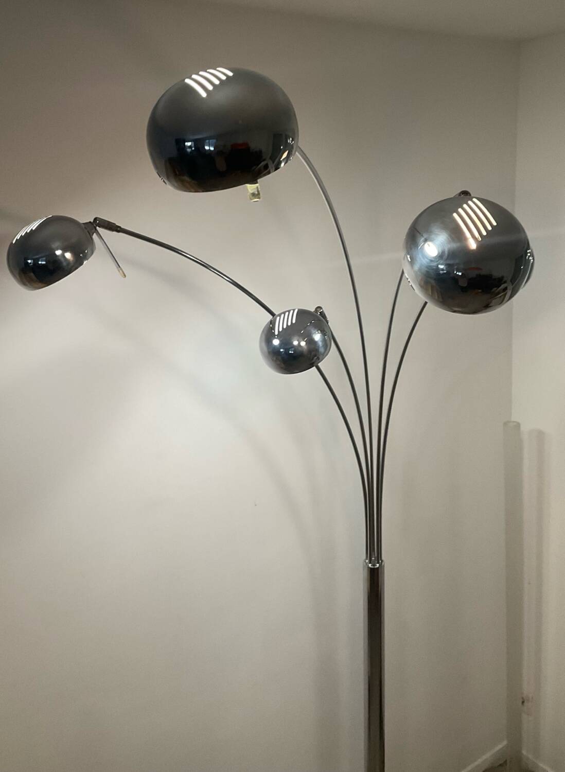 Muguet 5-branch floor lamp from the 70s