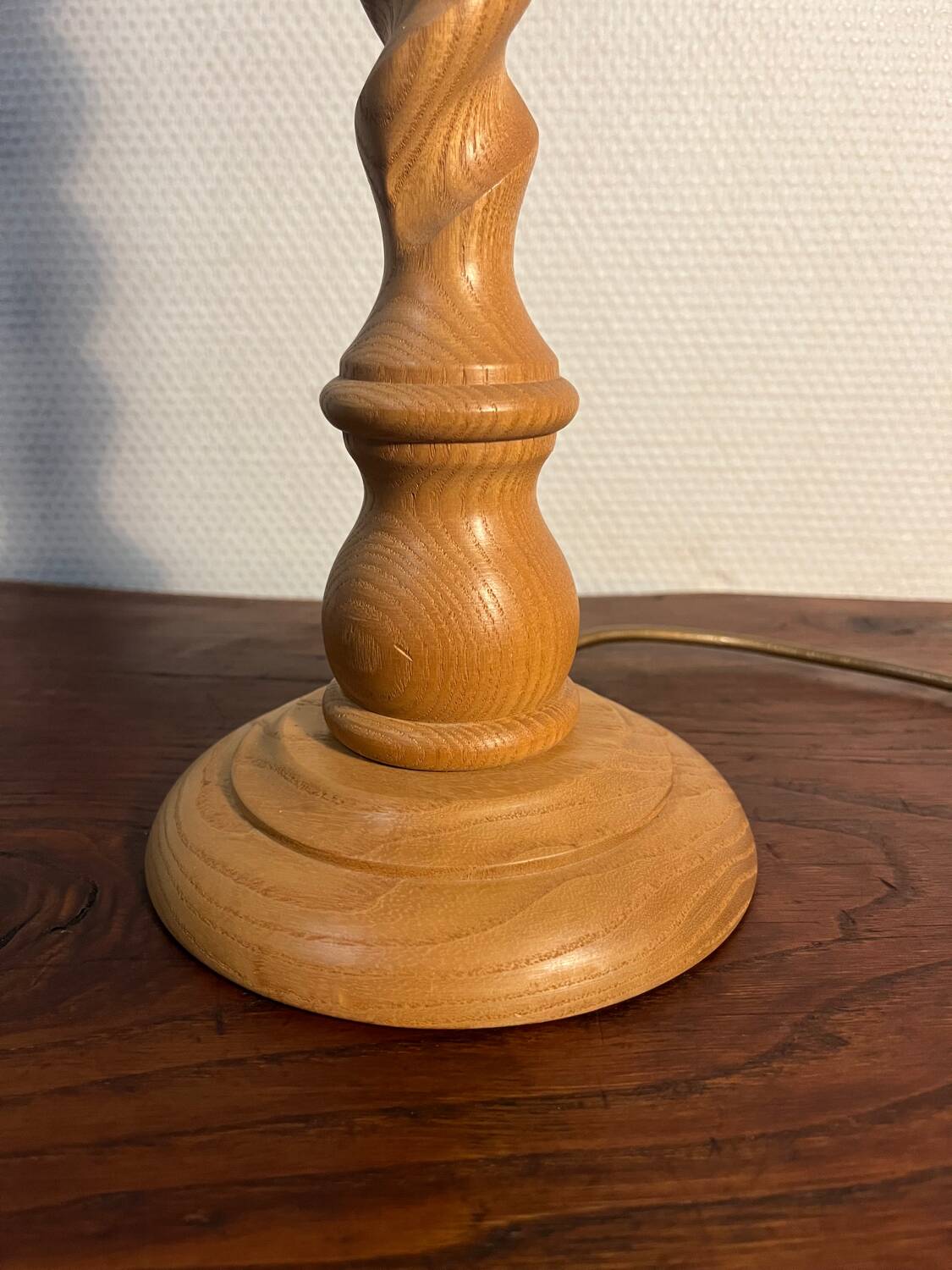 English turned wood twist lamp base from the 60s