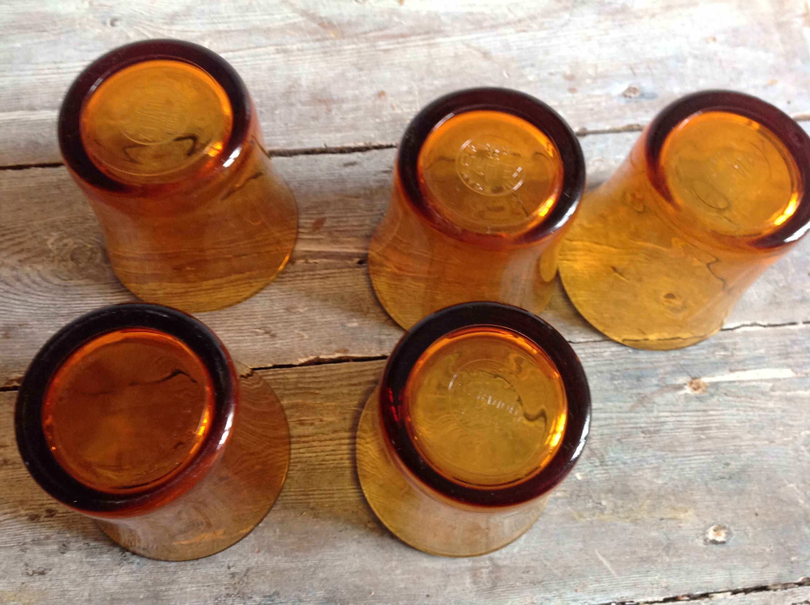 Lot of 11 vintage glasses