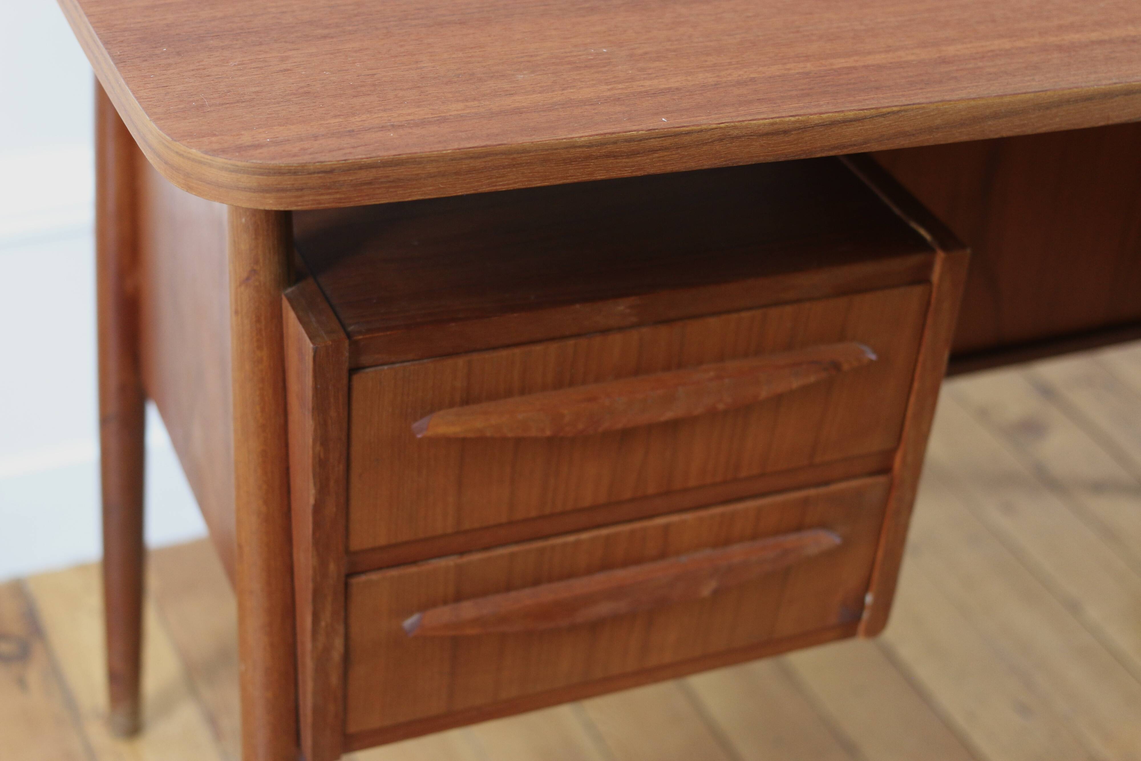 Small Scandinavian teak desk by Gunnar Nielsen for Tibergaard 1960