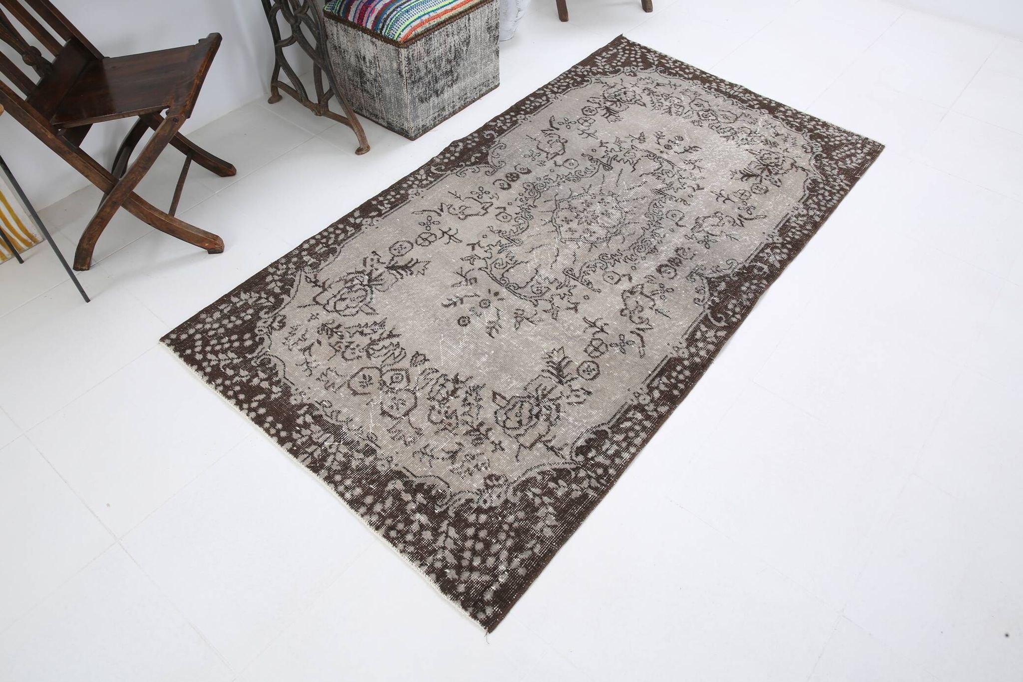 4x7 Rug For Office Oriental Classic Vintage Area Rug, 112x208Cm SK 2672