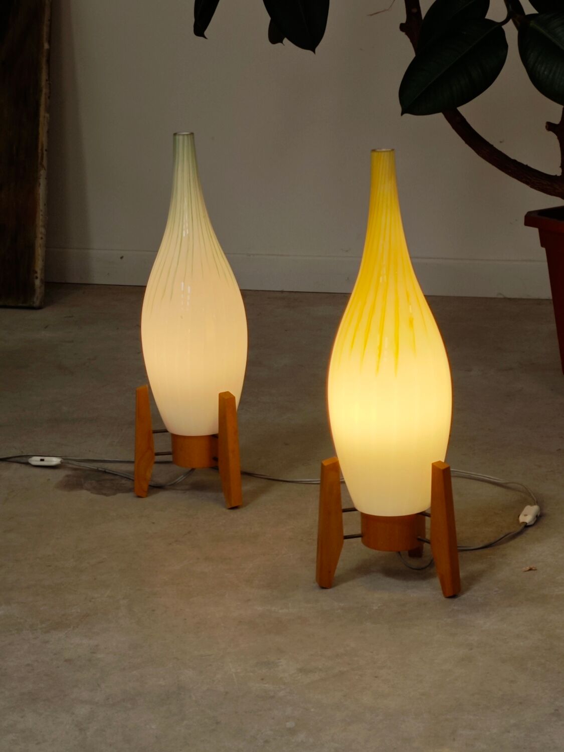 Drevo Humpolec opaline yellow table lamp type 107/S