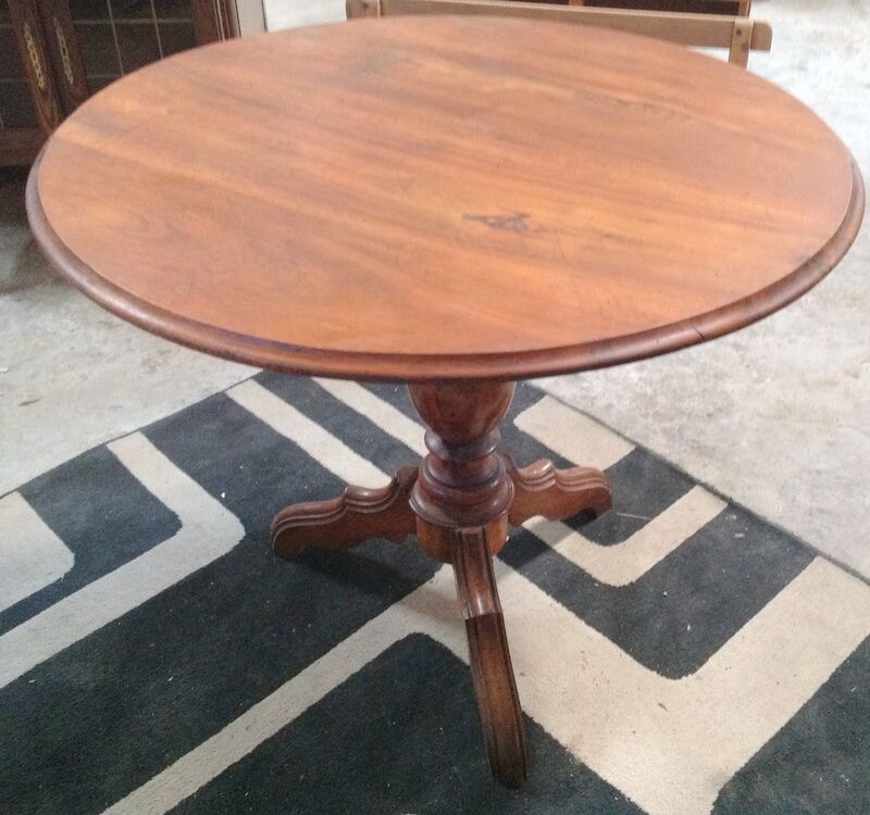 Walnut central foot healing