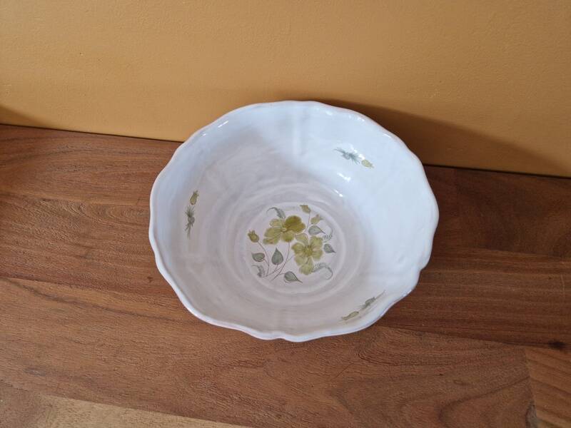 Henriot in Quimper - Glazed terracotta salad bowl with green flower decoration
