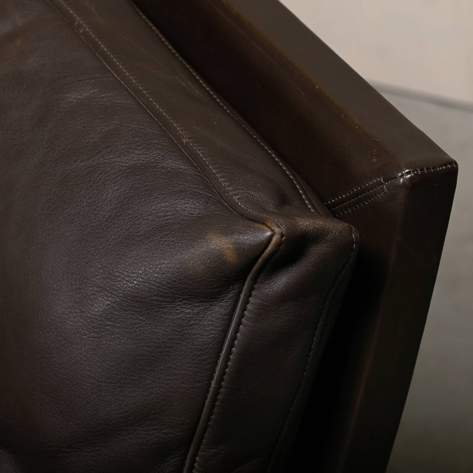 Kastholm & Fabricius BO-561 Lounge Chair in Chocolate Brown Leather Bo-Ex