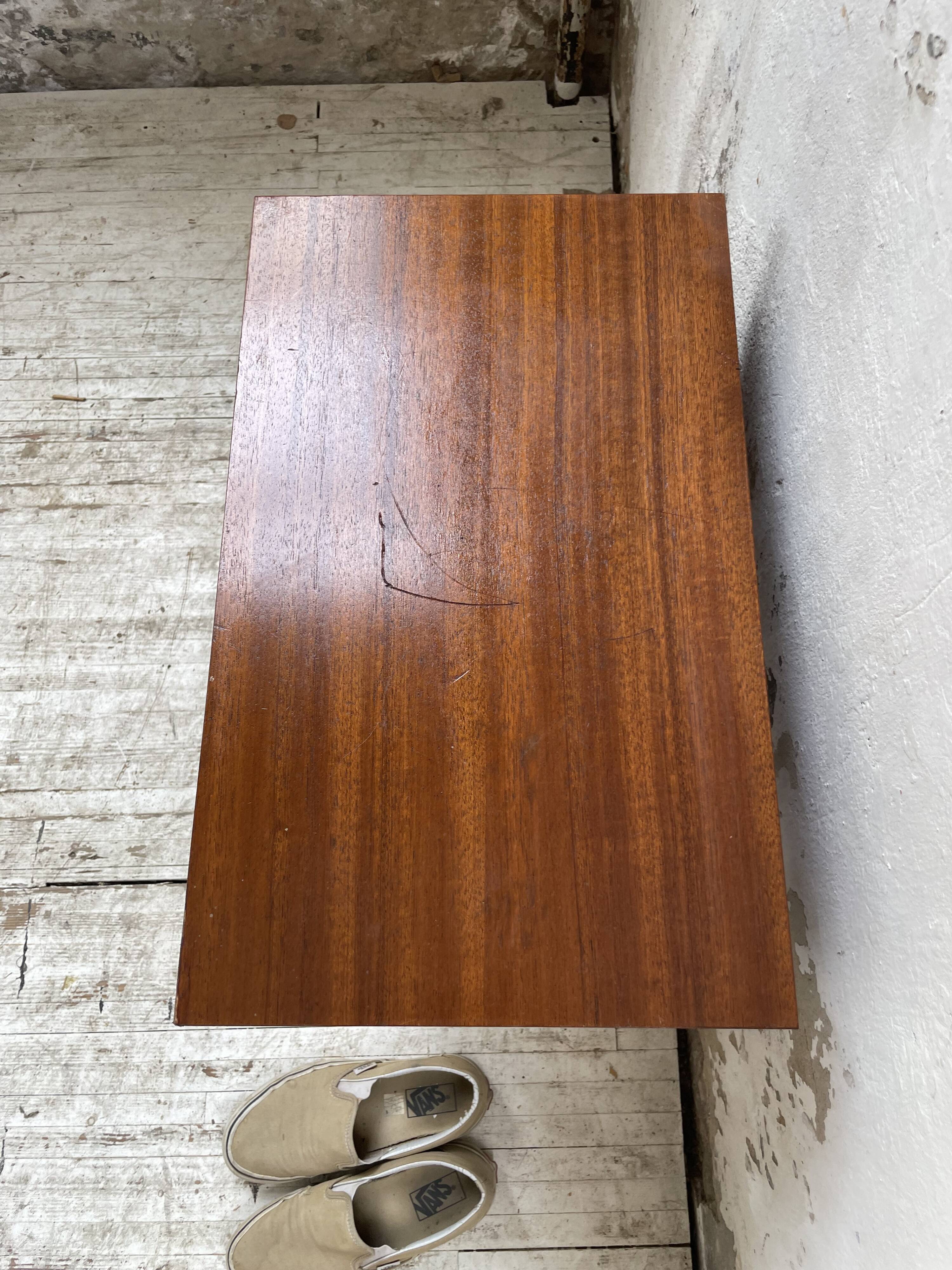 Vintage mahogany veneer bedside table