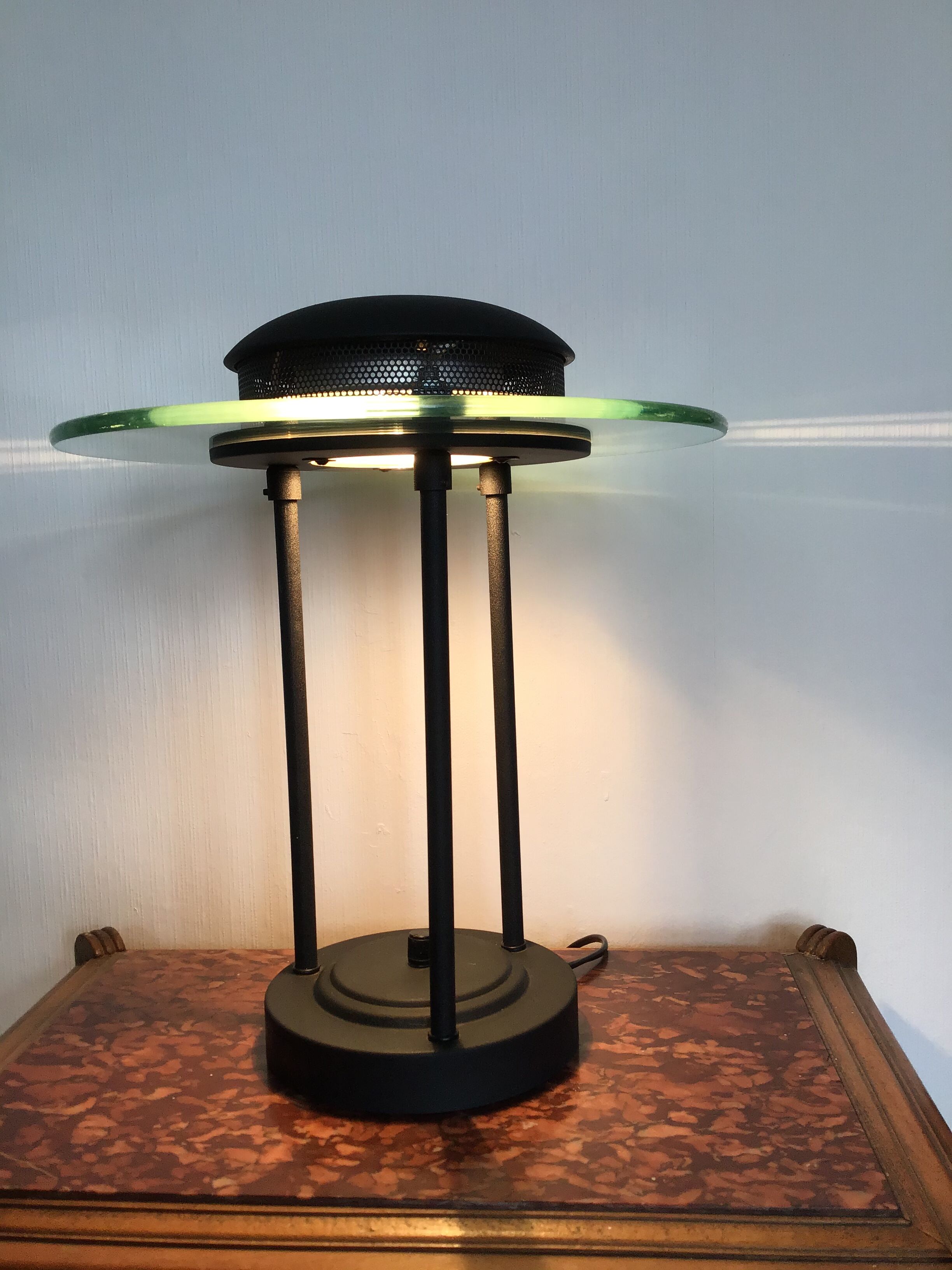 Robert Sonneman model Saturn boxford lamp